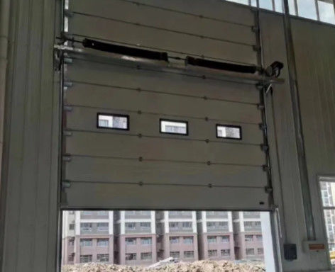 การรักษาความปลอดภัย Steel ประตูส่วนประกอบกันแบบโมเดิร์น ไฟฟ้า / การทํางานด้วยมือ โรงงานขายตรง ประตูแซนวิชพาณิชย์