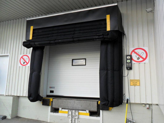 กำหนดเอง Loading Dock Shelters Truck Container ถุงลมนิรภัยประหยัดพลังงานสำหรับคลังสินค้า