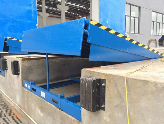 บนสถานที่ติดตั้งไฟฟ้า / ไฮดรอลิกการบรรทุก Dock Levelers ความจุ 10 000 - 20 000 ปอนด์