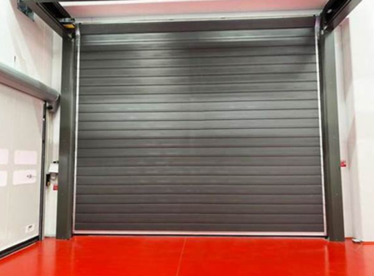 ประตูเกลียวภายนอกอัจฉริยะ ประตูเกลียวความเร็วสูงอะลูมิเนียมแข็งสำหรับอุตสาหกรรม ความปลอดภัยและประสิทธิภาพสำหรับงานอุตสาหกรรมหนัก