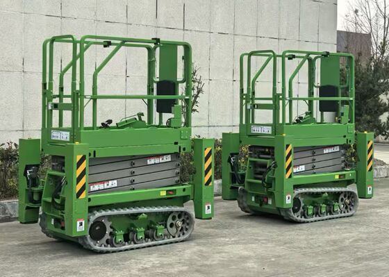 คนทำงานทางอากาศยกแท่นยกไฟฟ้าที่ใช้แบตเตอรี่ 1.5 KW มอเตอร์ปรับให้เหมาะสมสำหรับการก่อสร้างและบำรุงรักษา