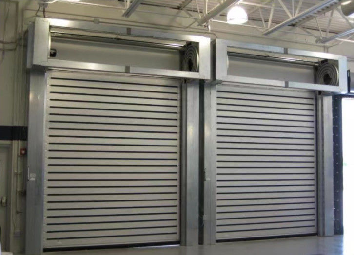 พลังงานของเครื่องยนต์ 0.75KW ความเร็วสูง ประตูสไพร่ ความสามารถในการผ่านอากาศ≤2.0m3/ m2.s ความเร็วในการเปิด 0.8m/s หนัก รวดเร็ว