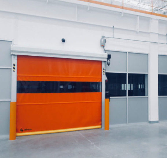 อุตสาหกรรมความเร็วสูง PVC Roll Up Rapid Shutter ประตู 304 สแตนเลส วัสดุการบํารุงรักษาที่ต่ํา