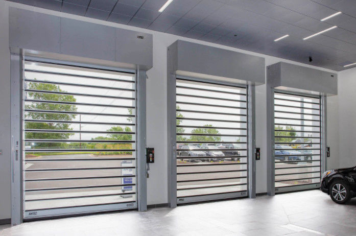 อุตสาหกรรมโรงจอดรถยนต์ อะลูมิเนียมแข็งแรงทนทานคุณภาพสูง โลหะมั่นคง ประตูเกลียวความเร็วสูงสำหรับอุตสาหกรรม ความปลอดภัยที่กำหนดเอง ประสิทธิภาพ
